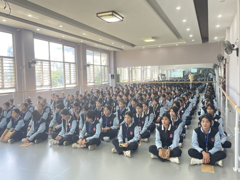 桂林洋校区加强青少年心理健康教育